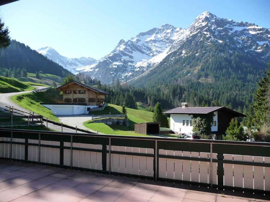 Hotel Gasthof Alpenblick Hirschegg  Zimmer foto
